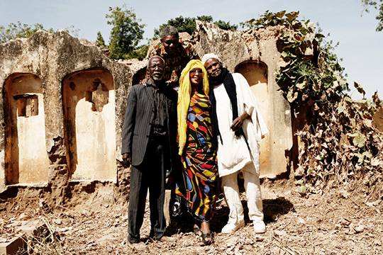 Souleymane Cissé, Idrissa Ouidrago, Souad Houssein (OIF) et Mohamed Danshogo Camara - Nyamina, 2010